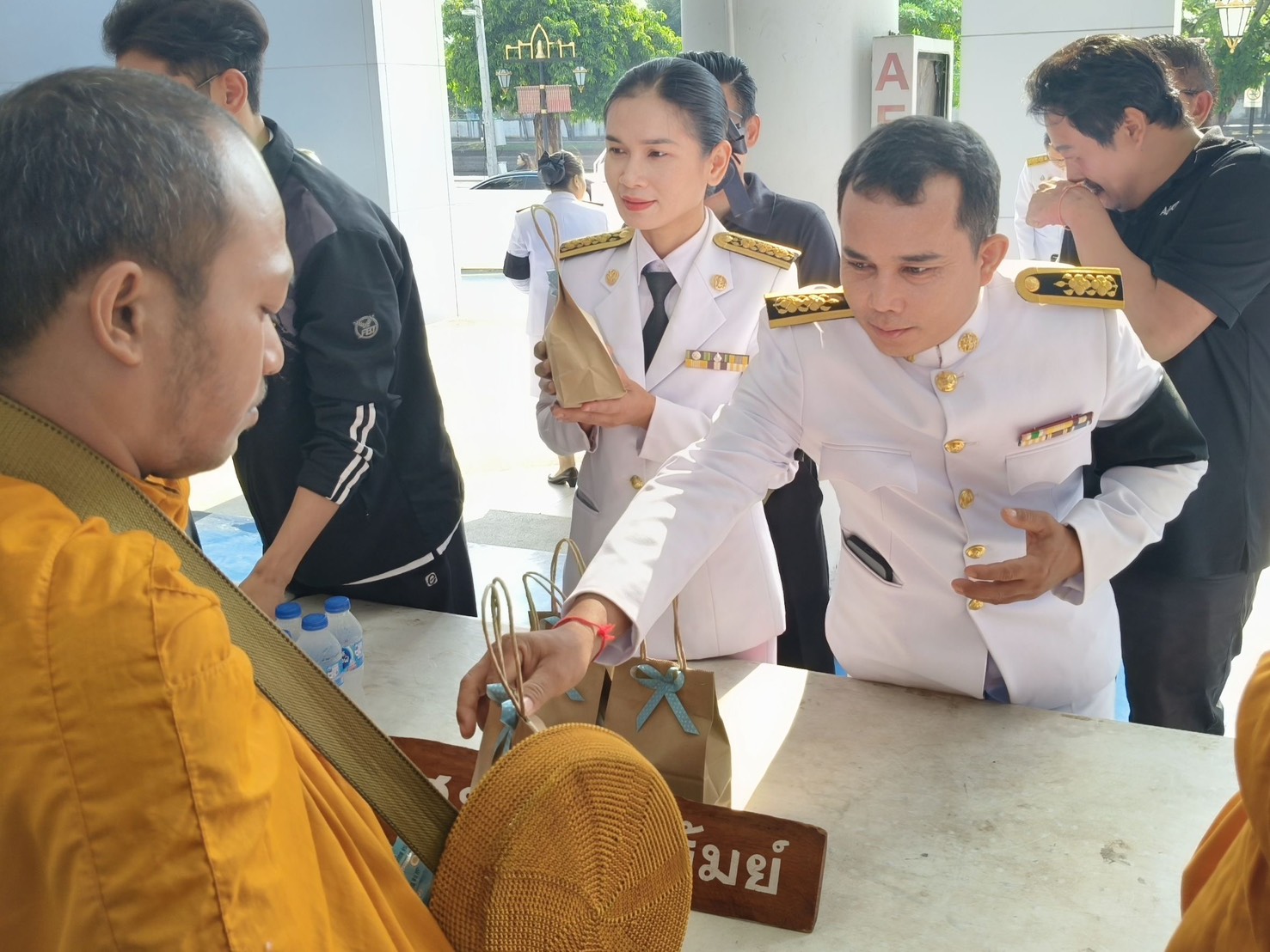 title - วันพุธที่ 29 เมษายน 2569 นายประเสริฐ กาญจนเกียรติกุล ปฏิรูปที่ดินจังหวัดบุรีรัมย์ พร้อมเจ้าหน้าที่ ส.ป.ก.บุรีรัมย์ ร่วมกิจกรรมวันคล้ายวันประสูติ สมเด็จพระเจ้าลูกยาเธอ เจ้าฟ้าทีปังกรรัศมีโชติ มหาวชิโรตตมางกูร สิริวิบูลยราชกุมาร จังหวัดบุรีรัมย์